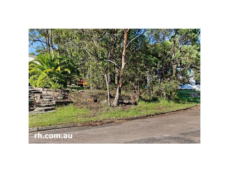12 Onthonna Terrace, Umina Beach NSW 2257
