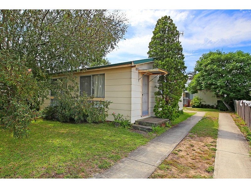 3 Leslie Street, Umina Beach NSW 2257