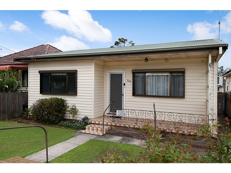 326 OCEAN BEACH RD, Umina Beach NSW 2257