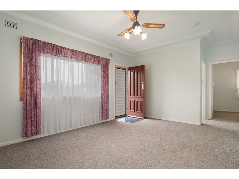 326 OCEAN BEACH RD, Umina Beach NSW 2257