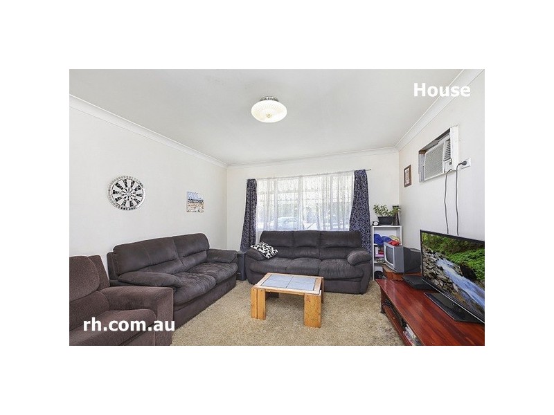 52 Pozieres Avenue, Umina Beach NSW 2257