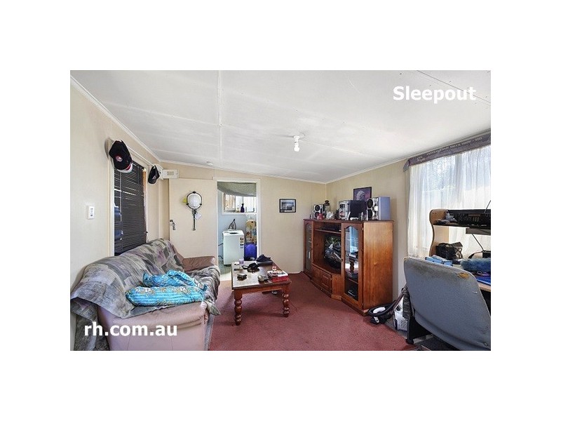 52 Pozieres Avenue, Umina Beach NSW 2257