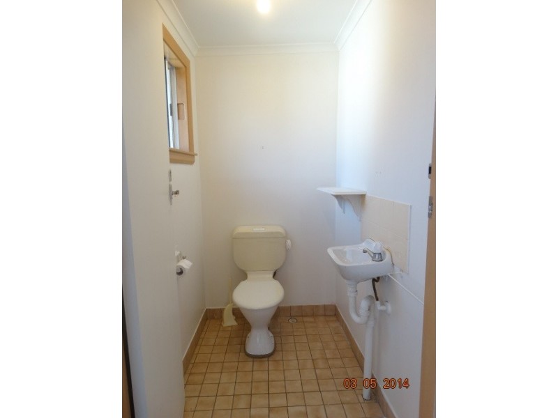 2 Warrigal Street, Blackwall NSW 2256