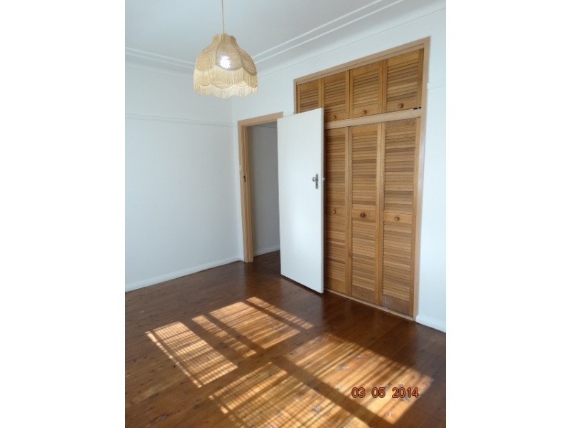 2 Warrigal Street, Blackwall NSW 2256