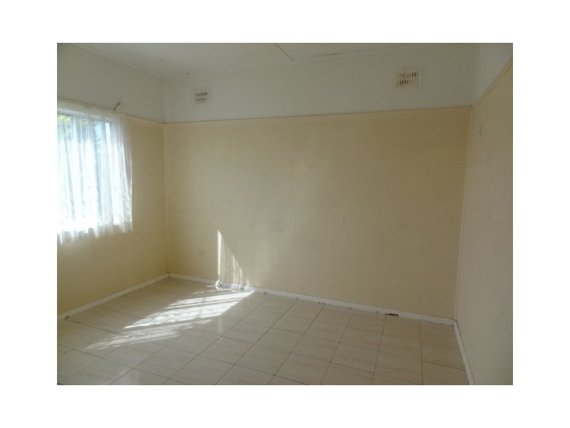 2 Wellington Street, Umina Beach NSW 2257