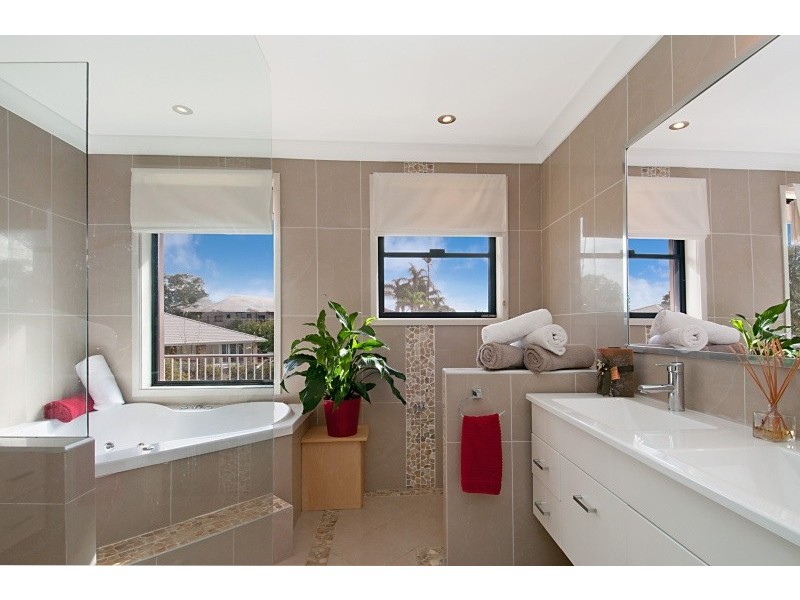 6 Cuttlefish Parade, St Huberts Island NSW 2257