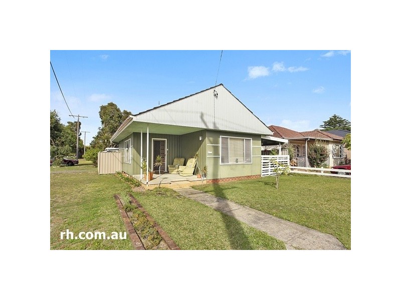 30 Australia Avenue, Umina Beach NSW 2257