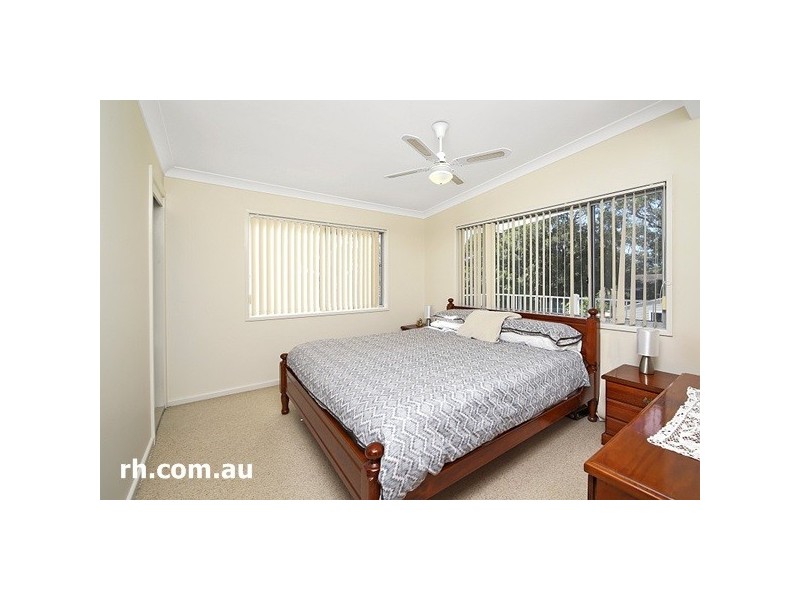 16 Crown Road, Umina Beach NSW 2257