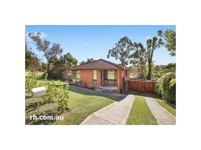 13 Katherine Crescent, Green Point NSW 2251
