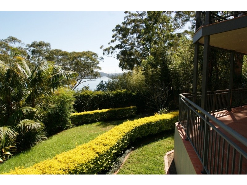 13 Bay View Crescent, Blackwall NSW 2256