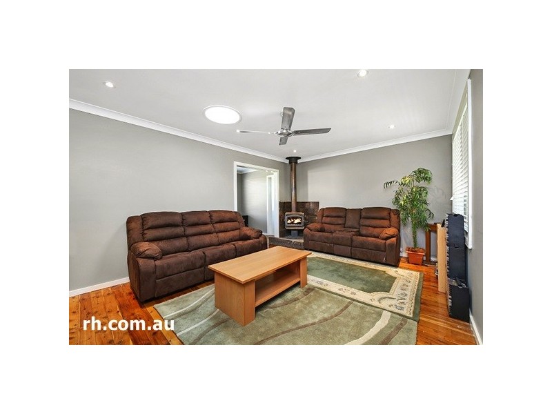 13 Farleigh Avenue, Umina Beach NSW 2257