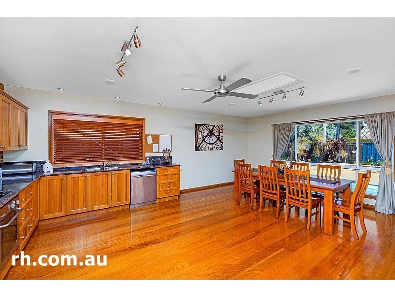 6 Lalla Place, Umina Beach NSW 2257