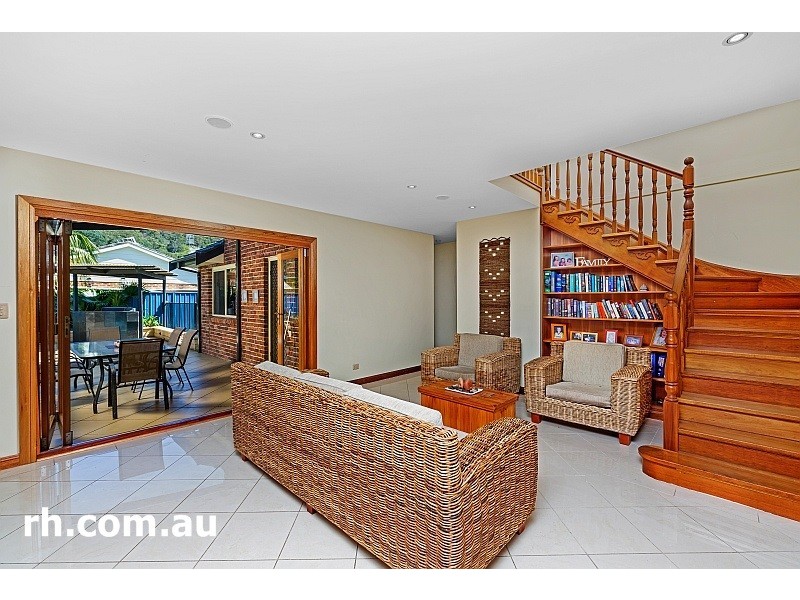 6 Lalla Place, Umina Beach NSW 2257