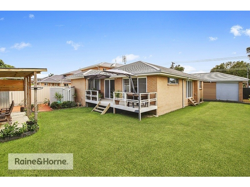 275 Ocean Beach Road, Umina Beach NSW 2257