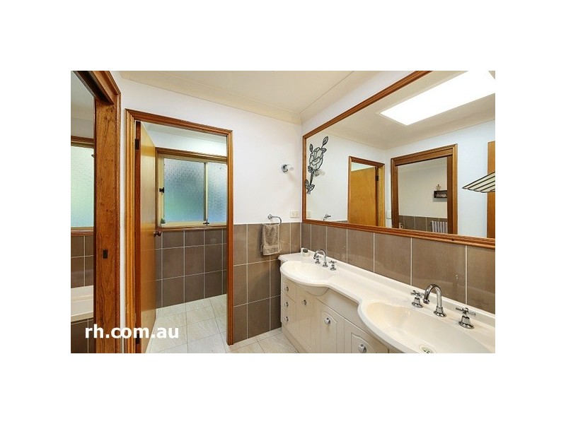 198 Empire Bay Drive, Empire Bay NSW 2257