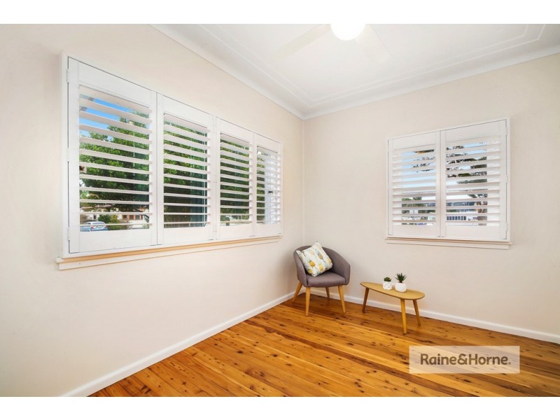 91 Beach Street, Ettalong Beach NSW 2257