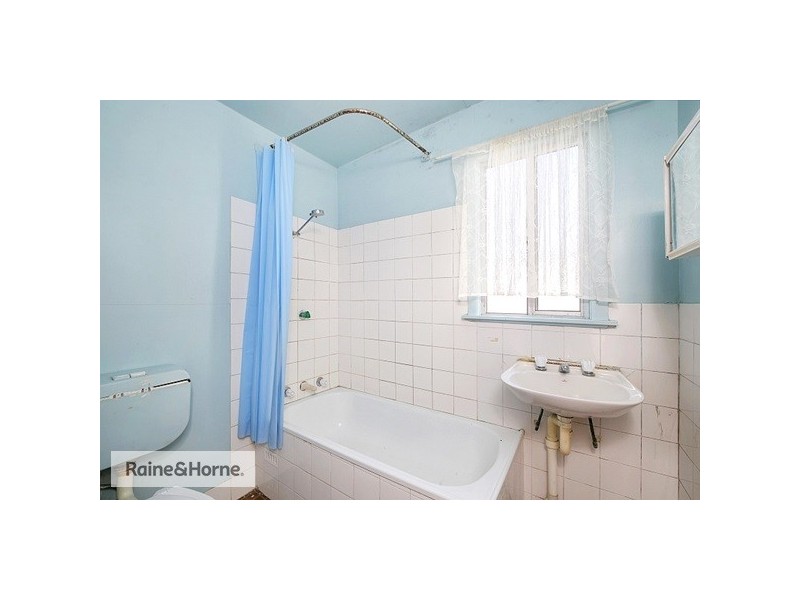 168 Railway Street, Woy Woy NSW 2256