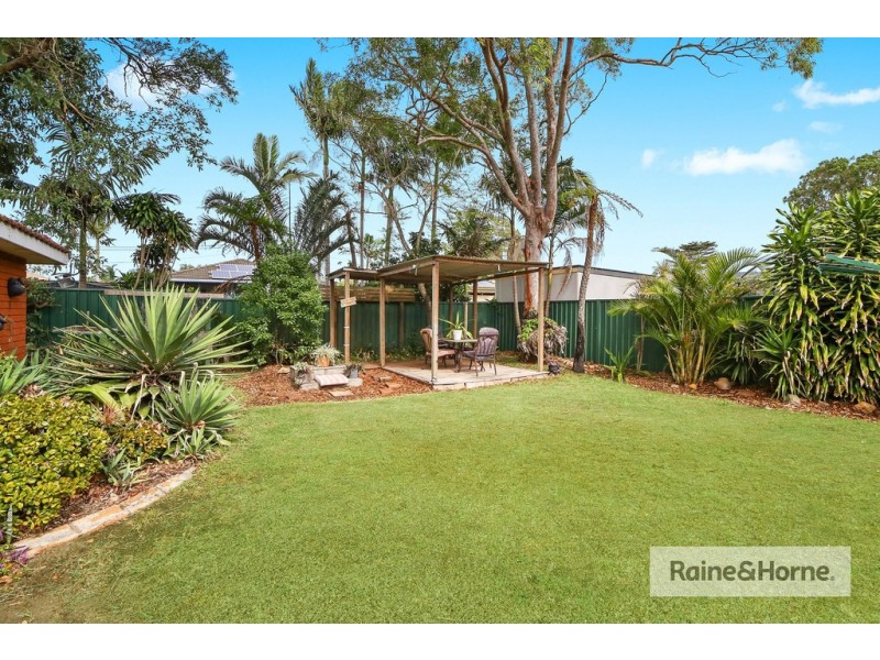 6 Erina Avenue, Woy Woy NSW 2256