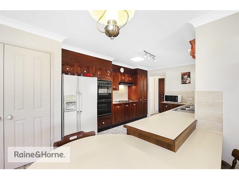 28 Beachfront Parade, St Huberts Island NSW 2257