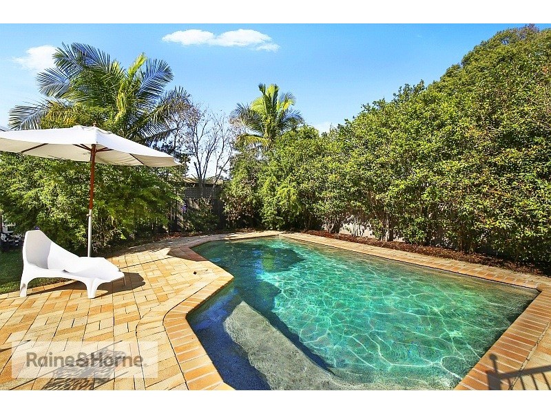 13 Sirius Street, St Huberts Island NSW 2257