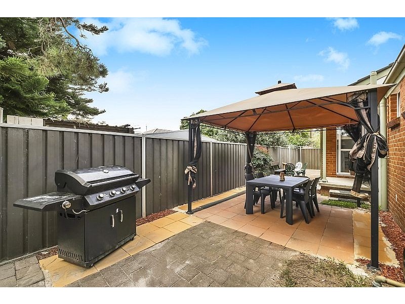 2/2 Plane Street, Blackwall NSW 2256