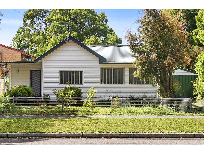 220 RAILWAY STREET, Woy Woy NSW 2256