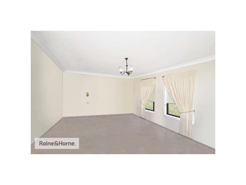 105 Helmsman Boulevarde, St Huberts Island NSW 2257