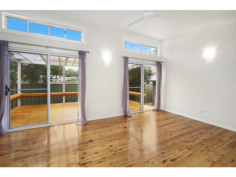 37a Broken Bay Road, Ettalong Beach NSW 2257