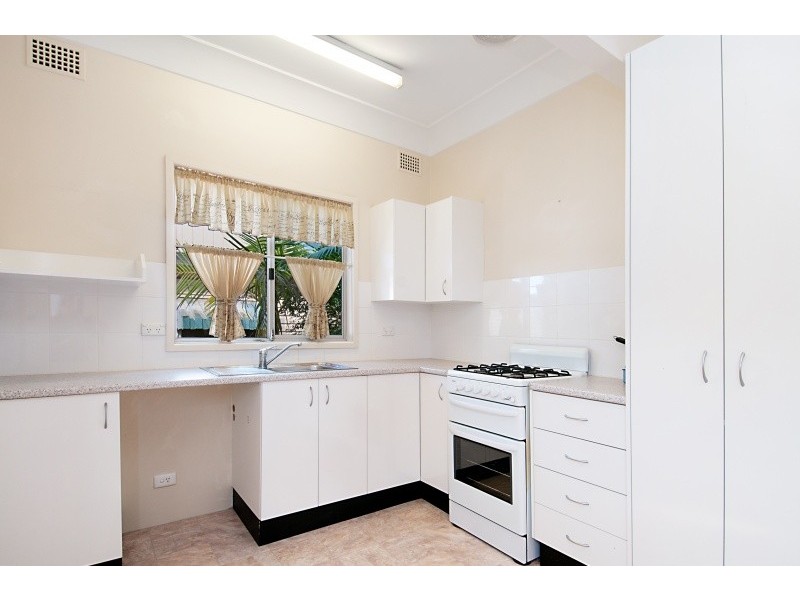 156 Trafalgar Ave, Ettalong Beach NSW 2257