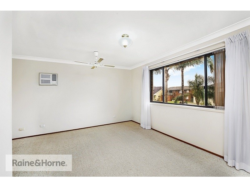 75 Helmsman Boulevard, St Huberts Island NSW 2257