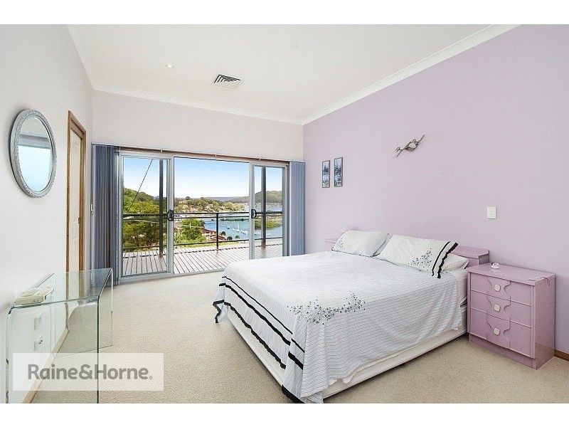 71 Yugari Crescent, Daleys Point NSW 2257