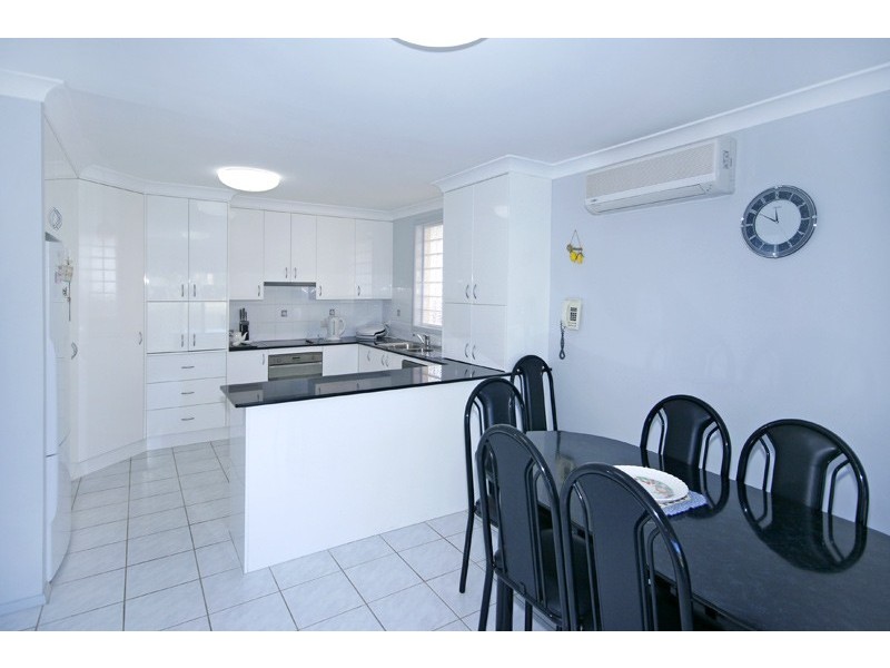 22 Helmsman Boulevarde, St Huberts Island NSW 2257