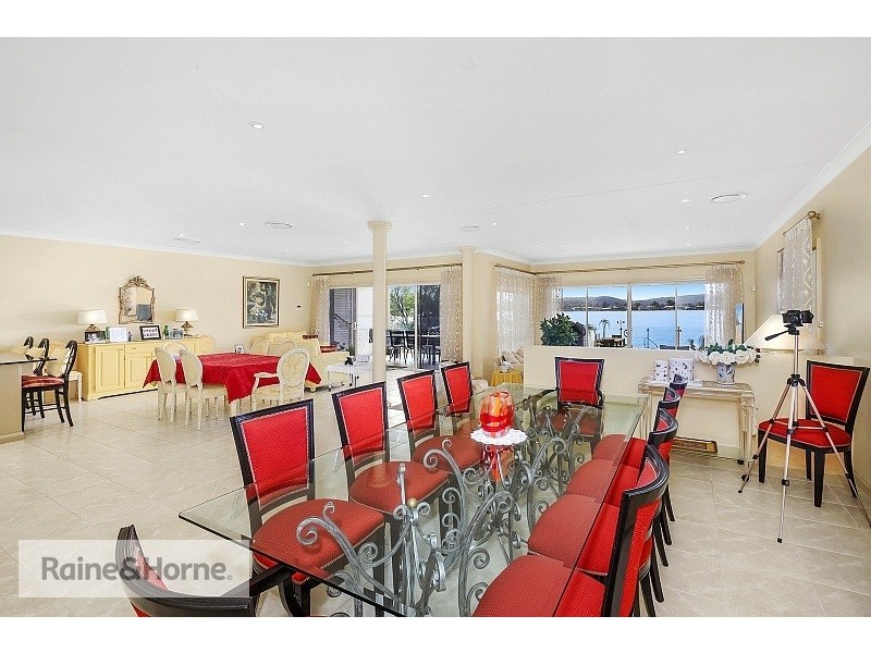 456 Orange Grove Road, Blackwall NSW 2256