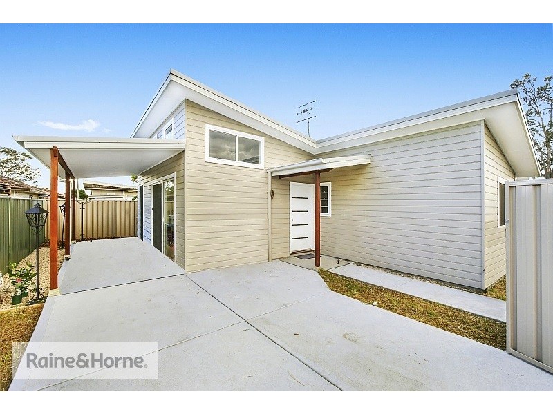 13 Oxford Street, Umina Beach NSW 2257