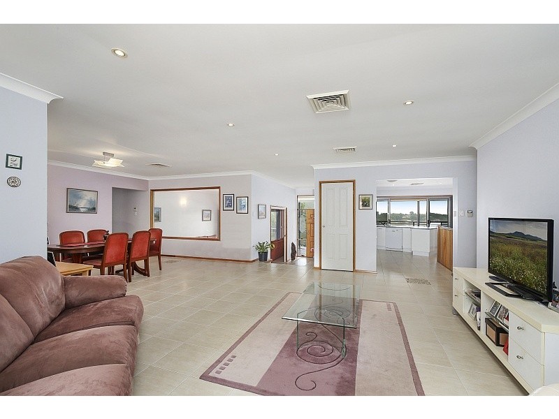71 Yugari Crescent,, Daleys Point NSW 2257