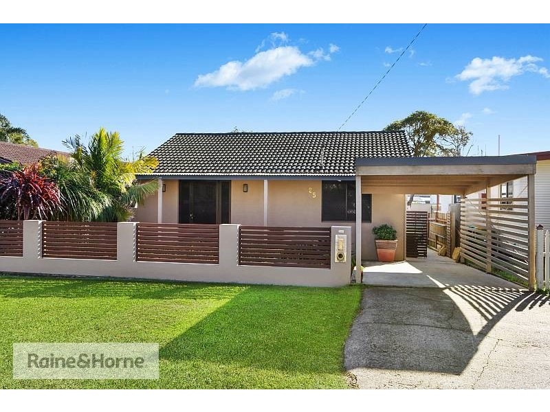 25 Oxford Street, Umina Beach NSW 2257