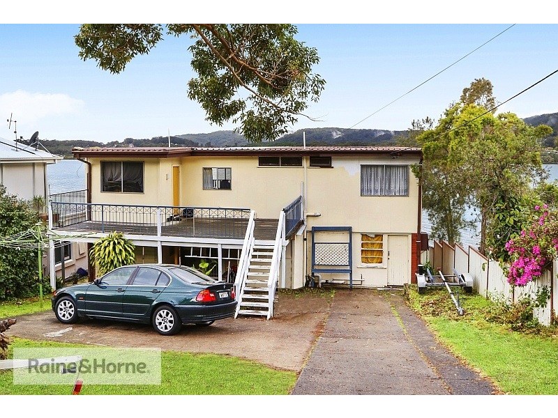 23 Wharf Street, East Gosford NSW 2250