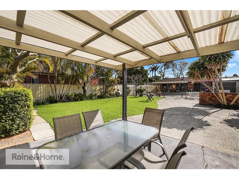 67 Helmsman Boulevard, St Huberts Island NSW 2257