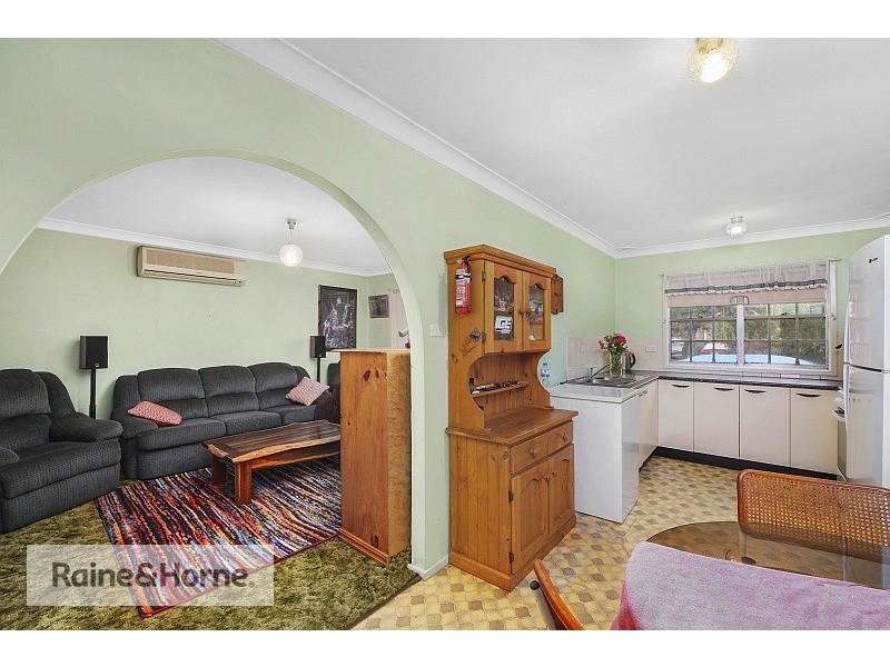 53 Florida Avenue, Woy Woy NSW 2256