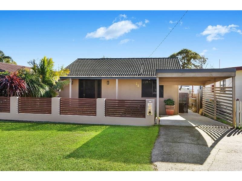 25 Oxford Street, Umina Beach NSW 2257