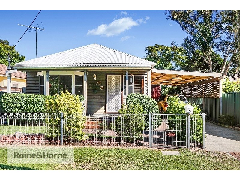 13 Banksia Street, Ettalong Beach NSW 2257