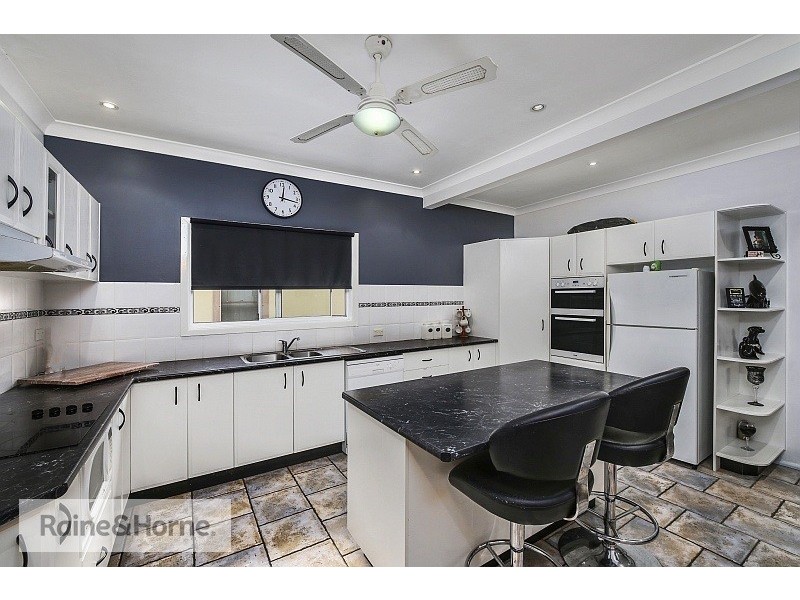 13 Banksia Street, Ettalong Beach NSW 2257