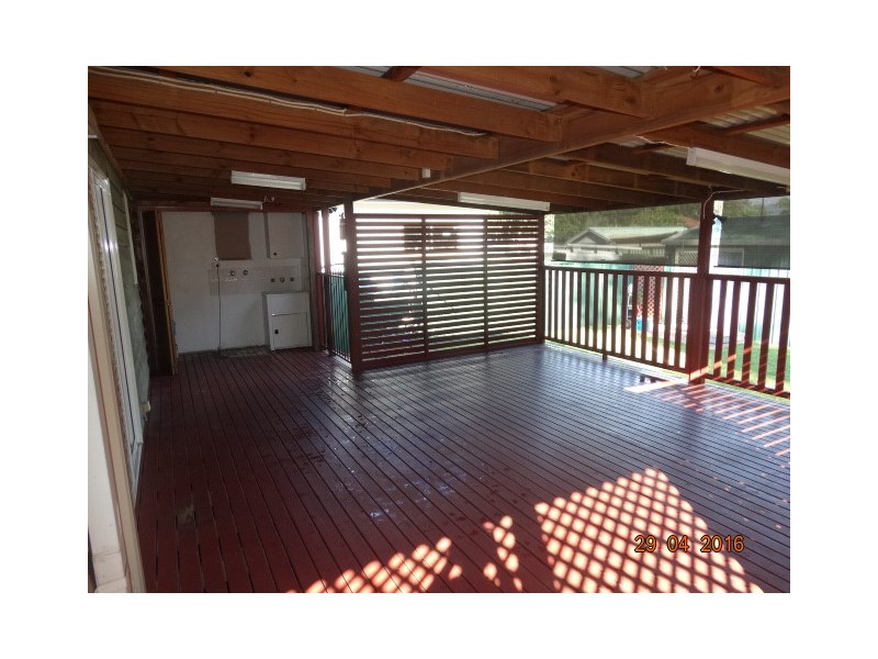 13 Banksia Street, Ettalong Beach NSW 2257