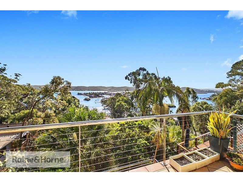 7 Daley Avenue, Daleys Point NSW 2257