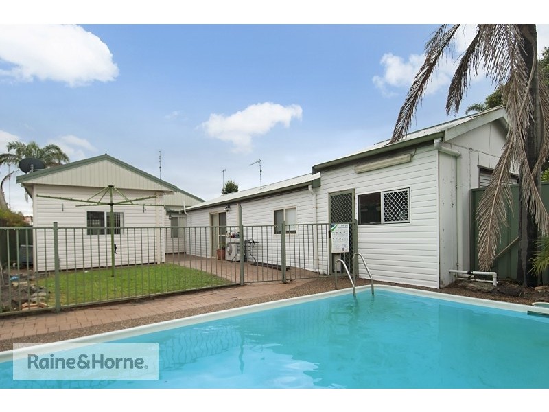 7 Dorothy Avenue, Woy Woy NSW 2256