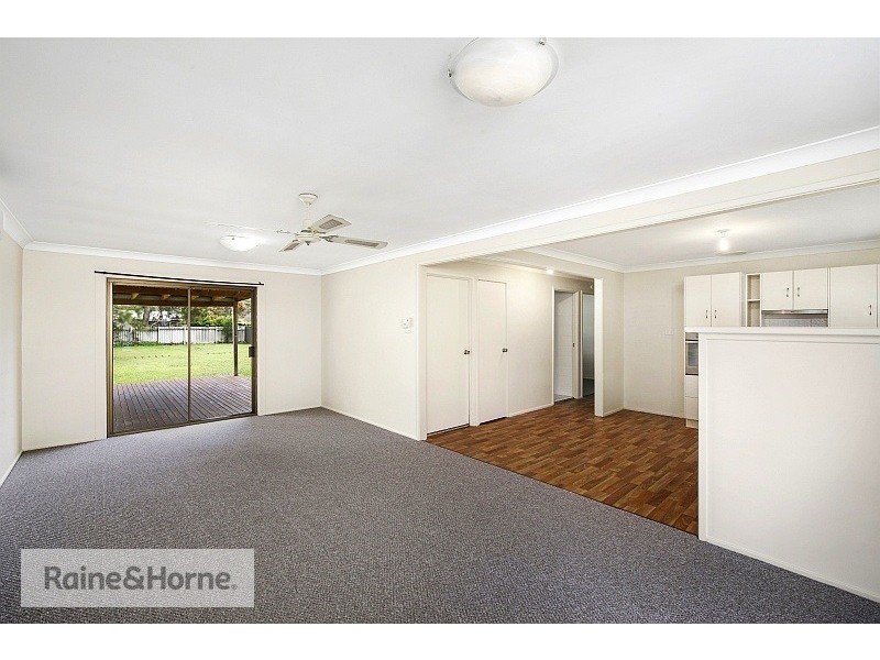 23 Greenfield Road, Empire Bay NSW 2257