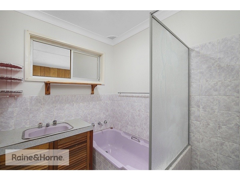 33 Springwood Street, Ettalong Beach NSW 2257