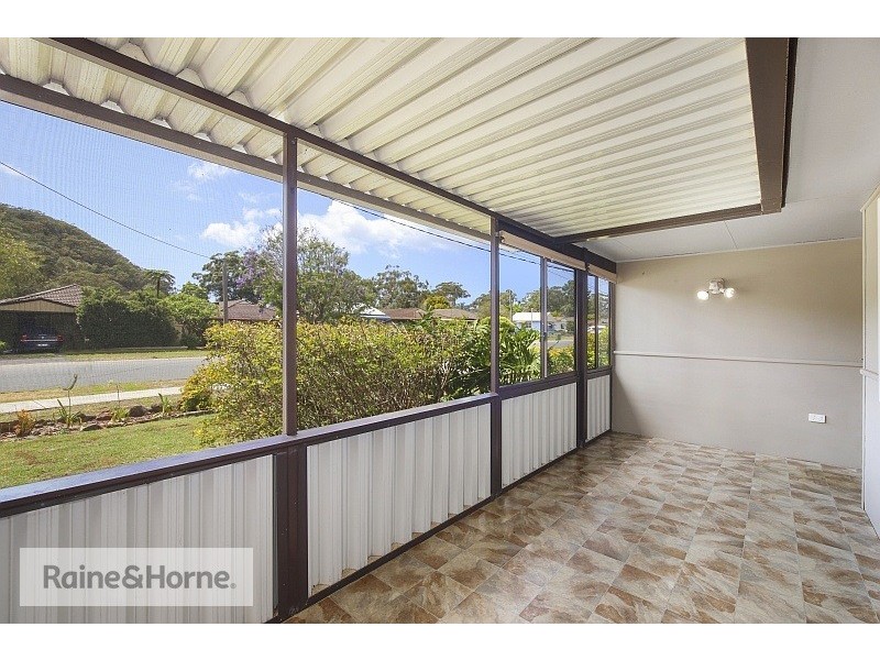33 Springwood Street, Ettalong Beach NSW 2257