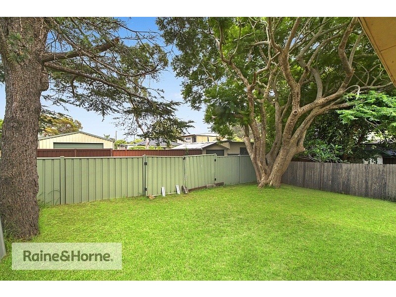 15 Myall Street, Ettalong Beach NSW 2257