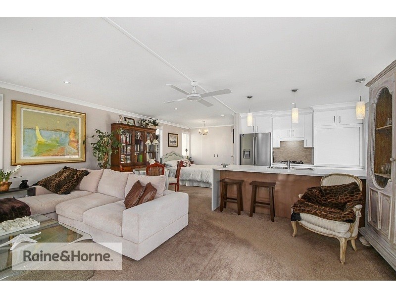 49/23 Empire Bay Drive, Empire Bay NSW 2257